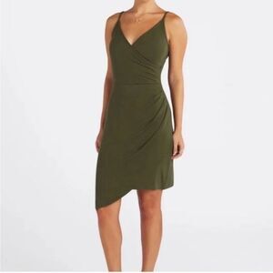 41 Hawthorn Fraidy Knit Surplice Dress stitch fix size Large dark green NWT